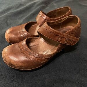 Brown Dansko Mary Jane Heels